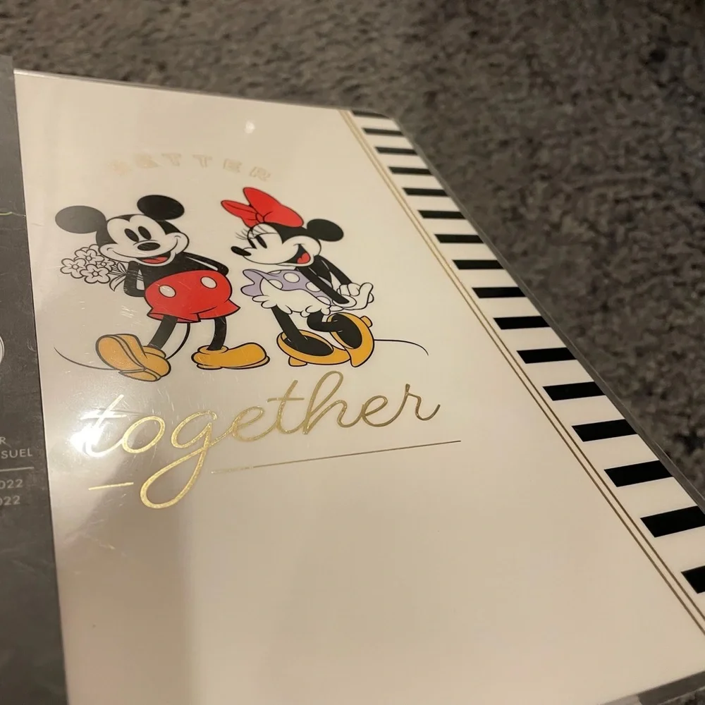 The Happy Planner Disney Mickey and Minnie Mouse Better Together Planner 2022